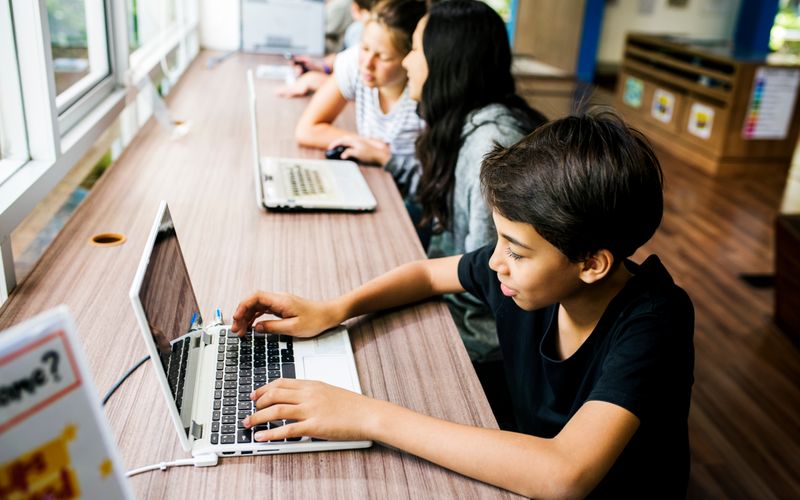 Study Hat background